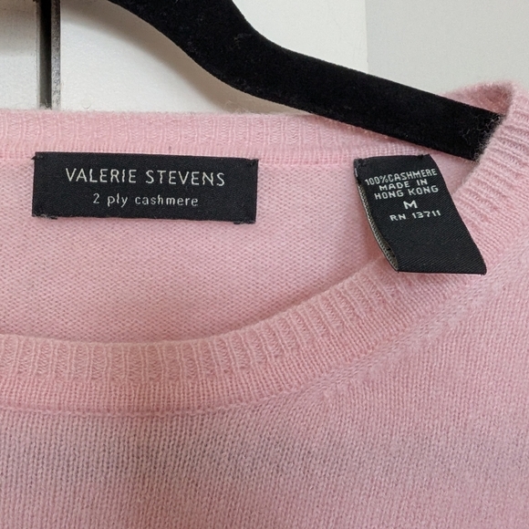Valerie Stevens Pink Cashmere Sweater sz M - Picture 3 of 4